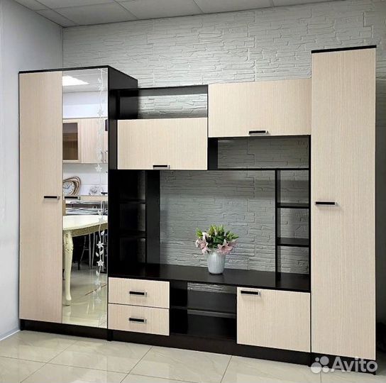 Стенка Флора