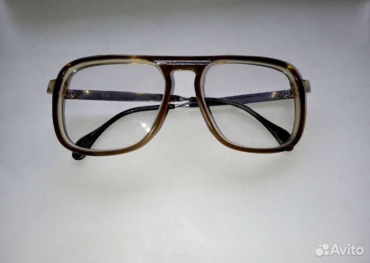 Очки для зрения 