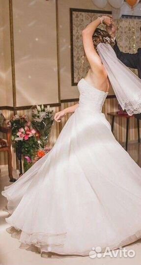 Свадебное платье 42-44 бу