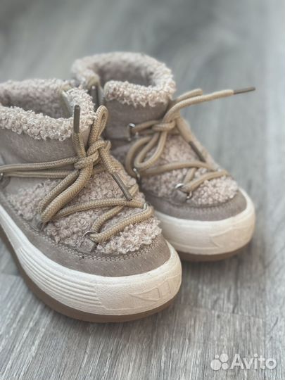 Демисезонные ботинки для девочки 23 размер