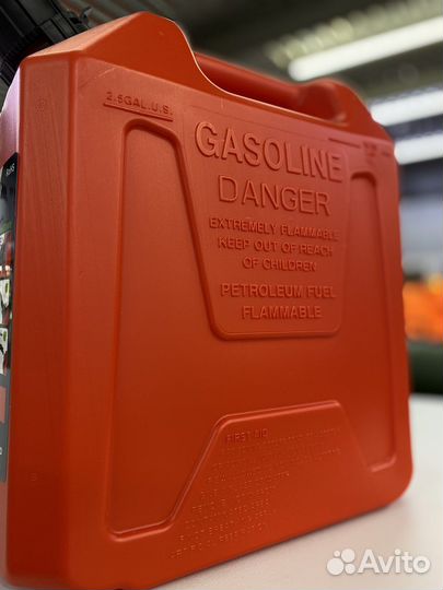 Канистра топливная SeaFlo 10л