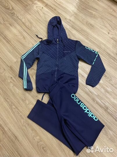 Спортивный костюм