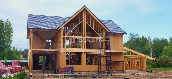 Дом 314 м² на участке 20 сот.