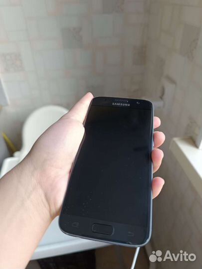 Samsung Galaxy S7, 4/32 ГБ