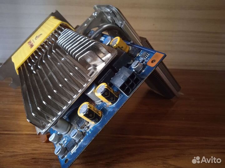 Видеокарта Asus 8600gt