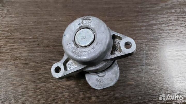 Натяжитель ремня Mercedes Cls-Class C218