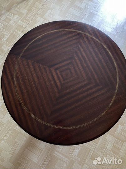 Стол деревянный круглый массив