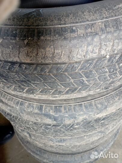 Yokohama Geolandar G033 215/70 R16