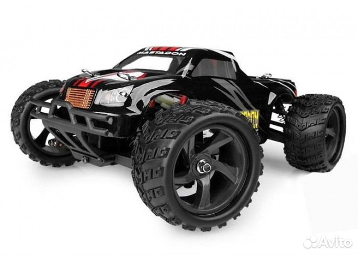 Модель машинки на радиоуправлении