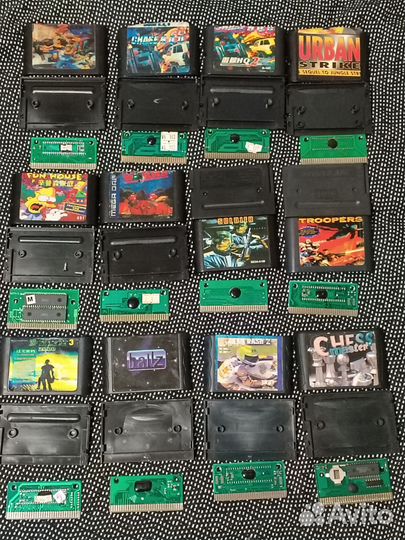 Картриджи для sega из 90х