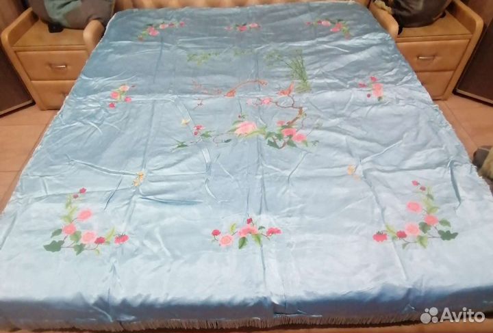 Шелковое покрывало