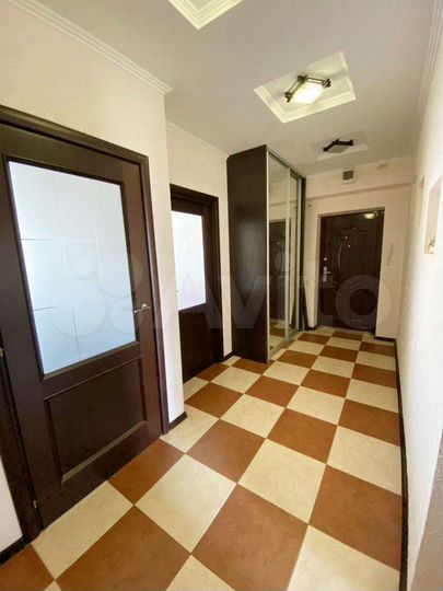 2-к. квартира, 58 м², 12/13 эт.