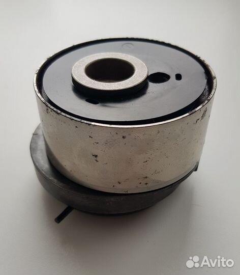 Ролик натяжной ремня грм Opel