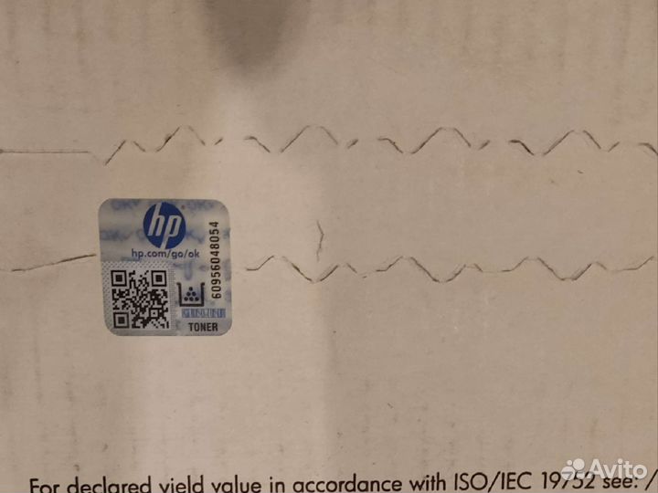 Оригинальный картридж HP Q5945YC 2016 год