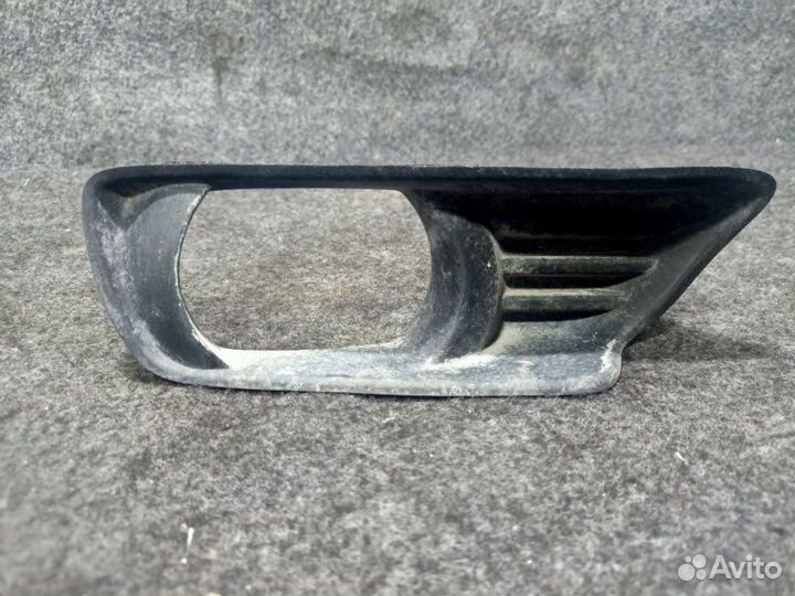 Решетка бампера левая Toyota Camry ACV40