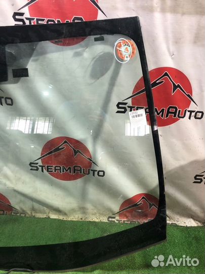 Лобовое стекло Toyota Prius ZVW55 2ZR-FXE 2016