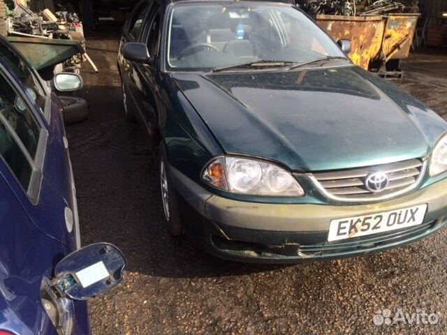 Разбор на запчасти Toyota Avensis 1