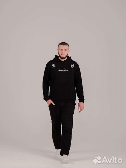 Пошив одежды оптом. швейный цех. массовый пошив