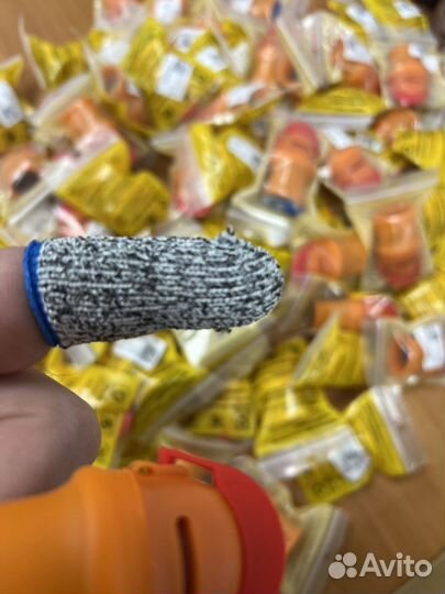 Нож-напальчник для пасынкования