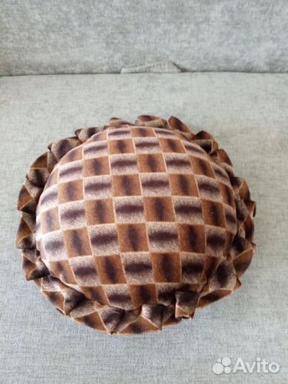 Диванная подушка