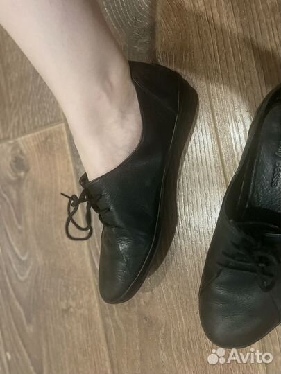 Ботинки женские