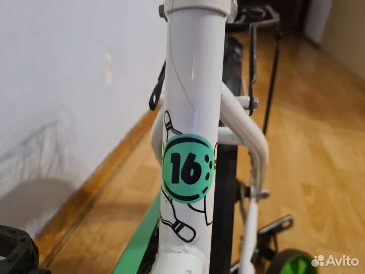 Велосипед Novatrack Strike 16