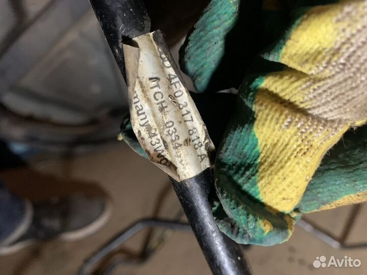 Audi A6 C6 трубка системы охлаждения АКПП