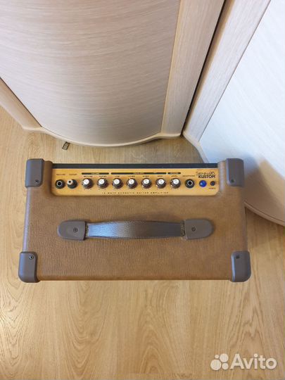 Комбоусилитель kustom Sienna 16