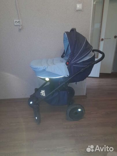 Коляска zippy 2в1