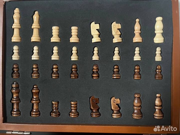 Подарочный набор шахмат+стопки