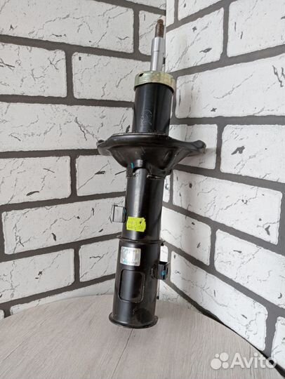 Амортизатор передний левый Хендай Атоc c ABS