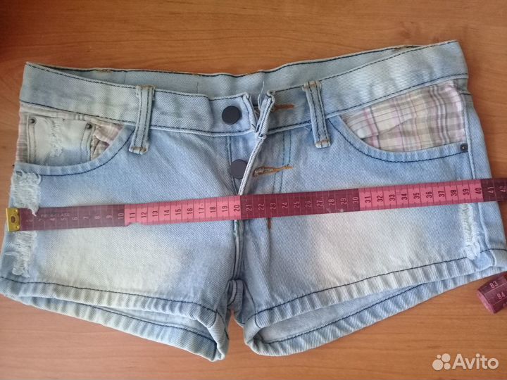 Шорты женские