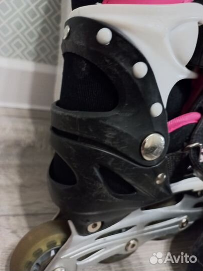 Роликовые коньки