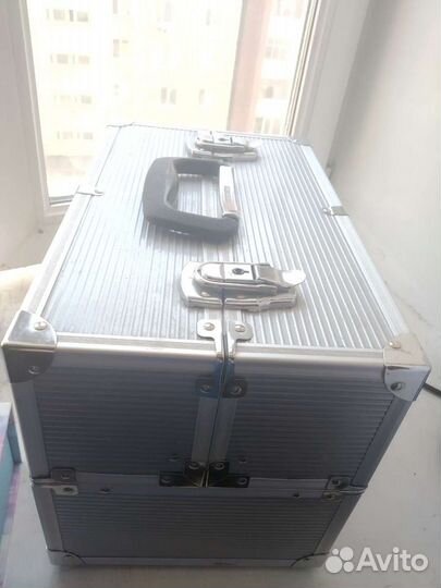 Ящик - шкатулка для визажиста