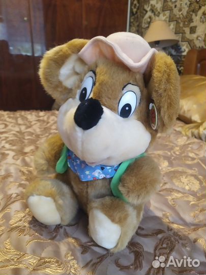 Мягкая игрушка Бурундук. Новый. Высота 30 см