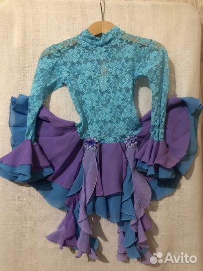 Костюм для танца и вокала 
