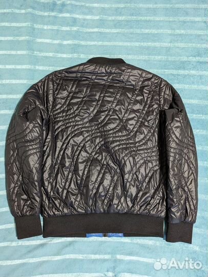 Демисезонная куртка Бомбер iceberg Италия оригинал