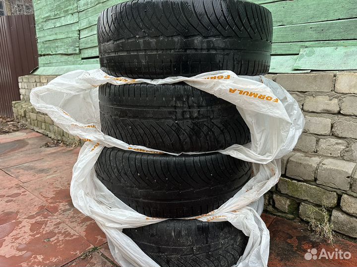 America Cargo 245/45 R18 D