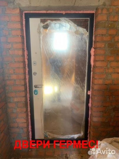 Металлическая входная дверь с установкой в подарок