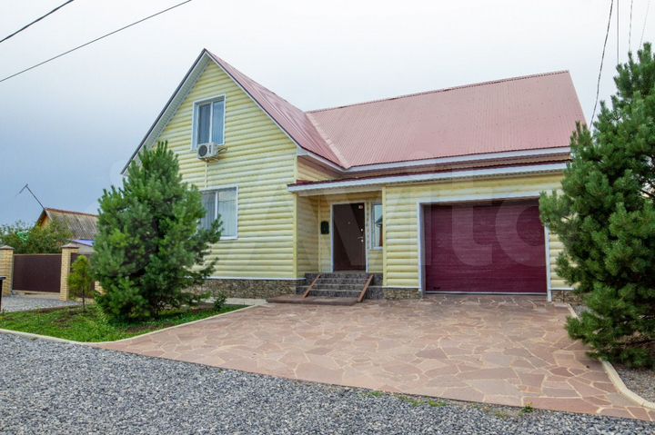 Дом 273 м² на участке 15 сот.