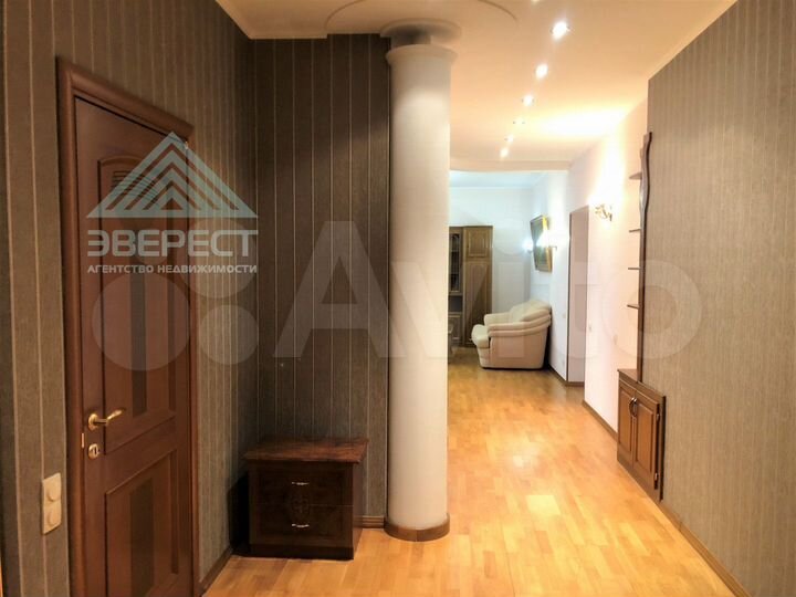 3-к. квартира, 115,4 м², 3/9 эт.