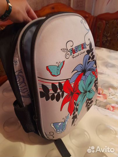 Рюкзак школьный для девочки