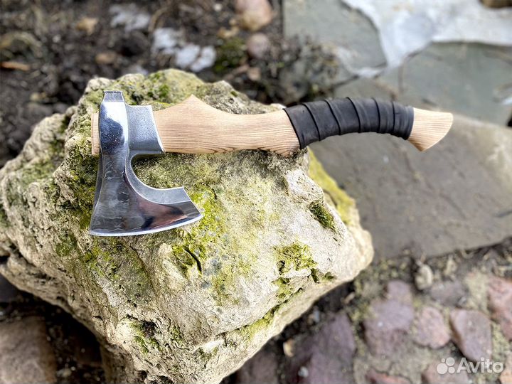 Топор кованный