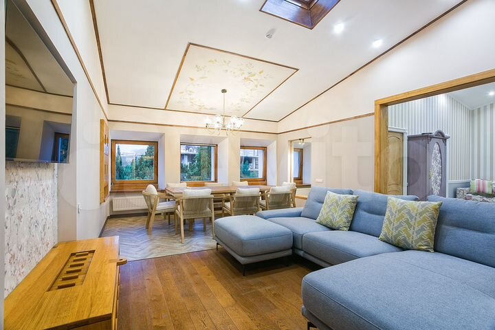 4-к. апартаменты, 150 м², 4/4 эт.