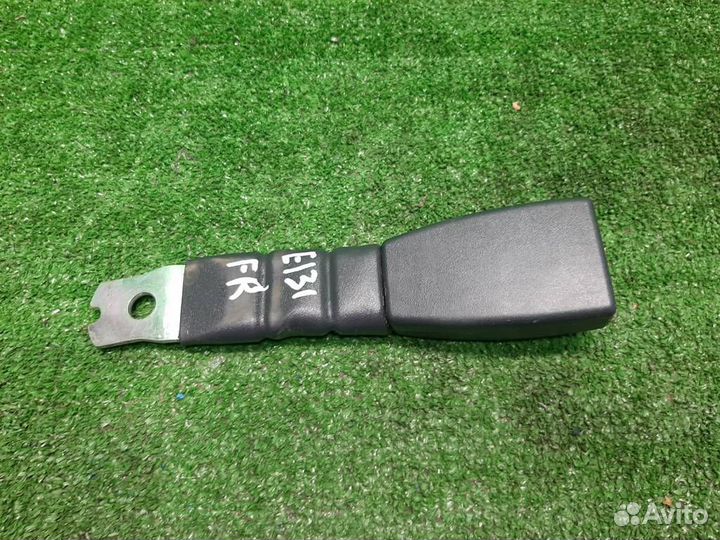 Замок ремня безопасности передний правый Hyundai