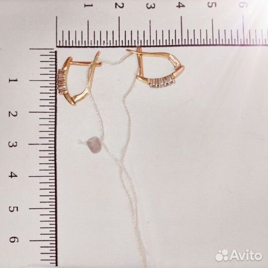 Серьги с природным камнем Золото