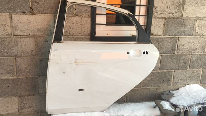 Двери на LADA vesta