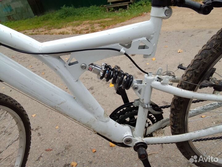 Горный велосипед gt колесо 26