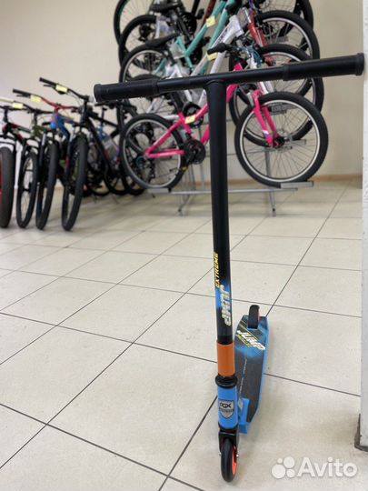 Трюковой самокат RGX Jump