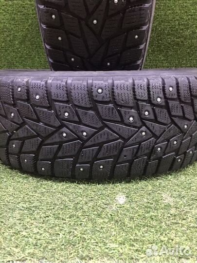 Dunlop SP Winter Ice 02 195/65 R15 92T